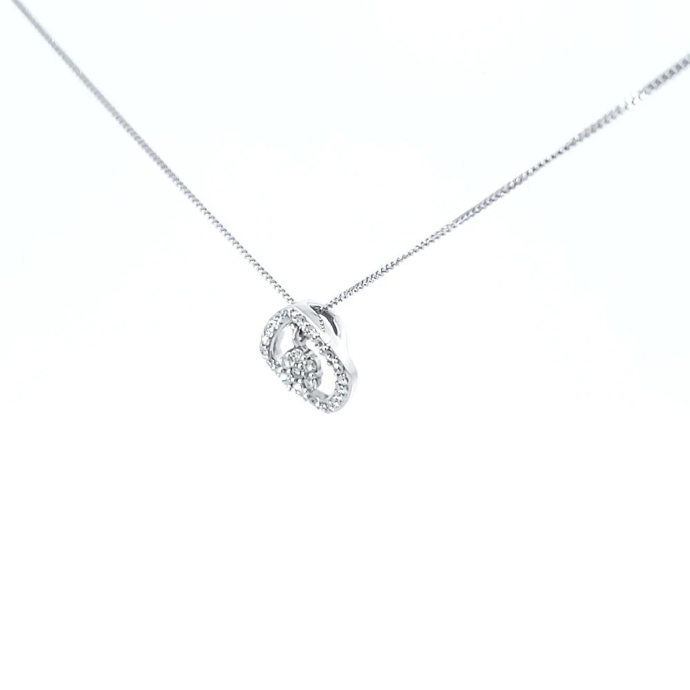 10K Gold 0.13 cttw Diamond Pendant