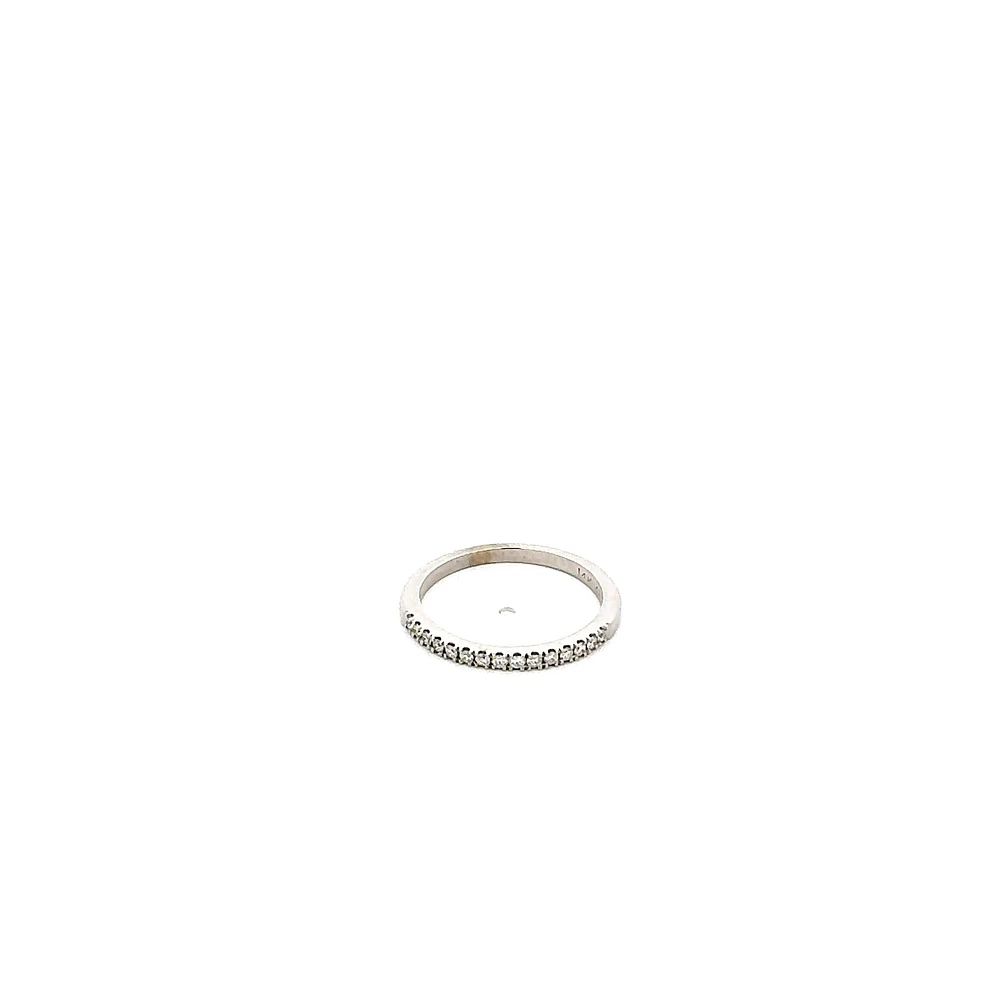 14K White Gold 0.15cttw Diamond Band, 6