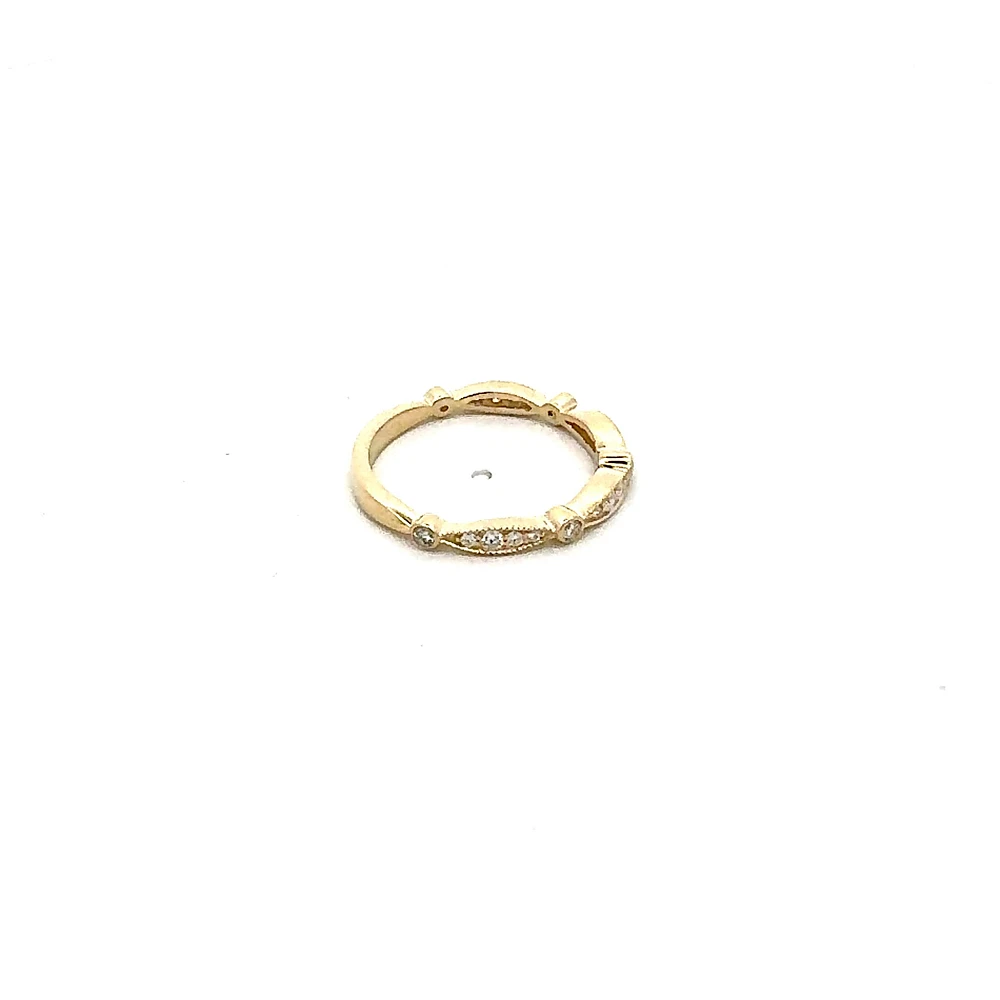 10K Yellow Gold 0.25cttw Diamond Ring - /