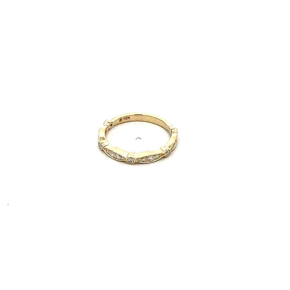 10K Yellow Gold 0.25cttw Diamond Ring - /