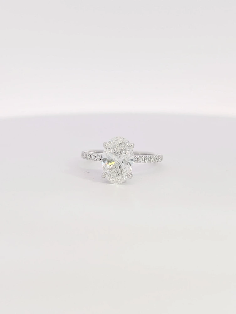 14K Gold Lab Grown Oval Diamond Engagement Ring