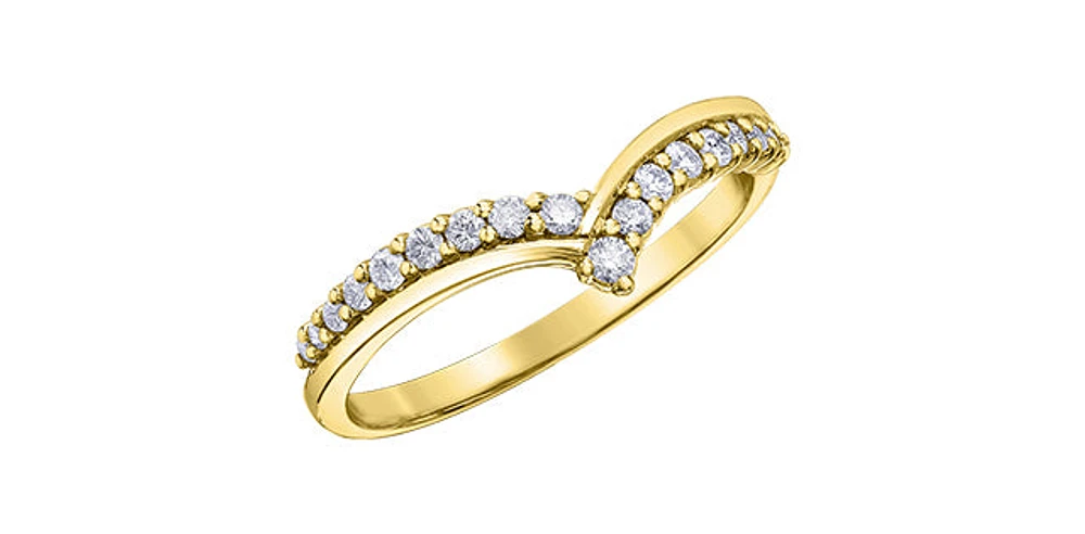 10K Yellow Gold 0.20 cttw Diamond Ring - 4
