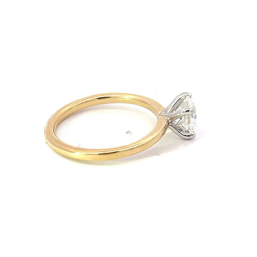 14K Yellow Gold 1.01cttw Round Brilliant Cut Canadian Diamond Engagement Ring - / White