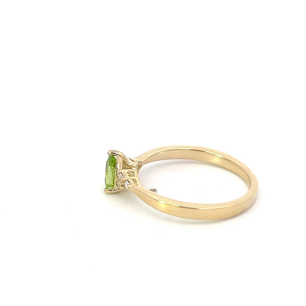 10K Gold Peridot and Diamond Ring