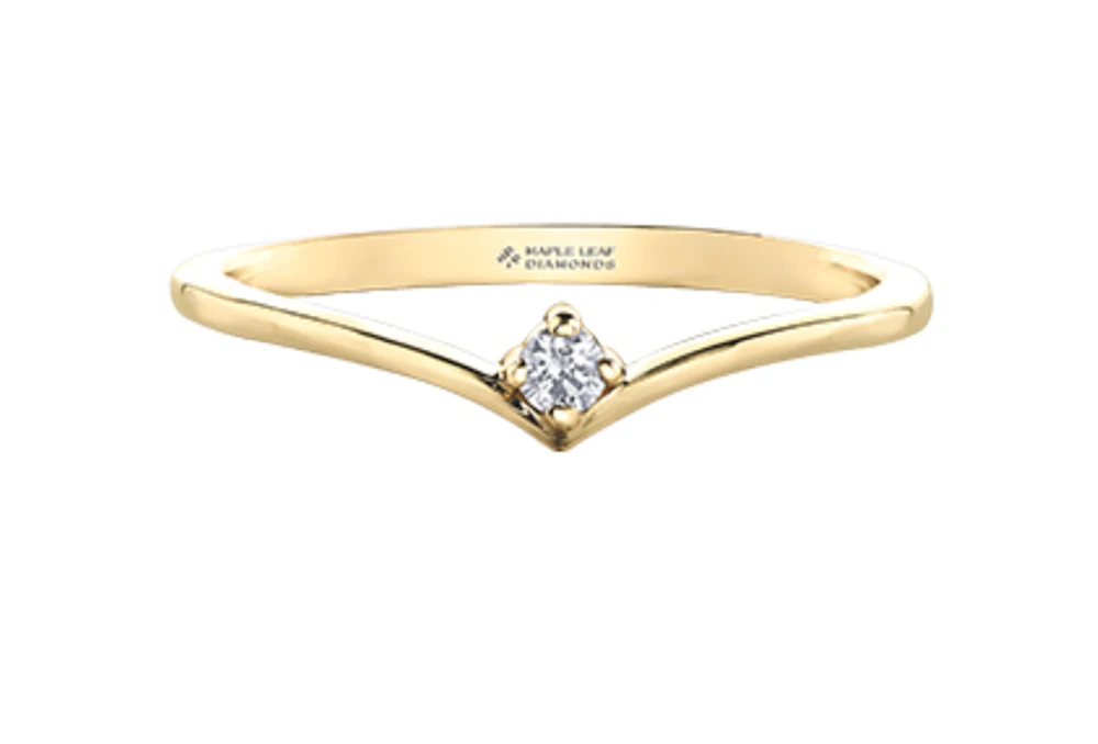 14K Yellow Gold 0.04cttw Canadian Diamond Ring, 6.5