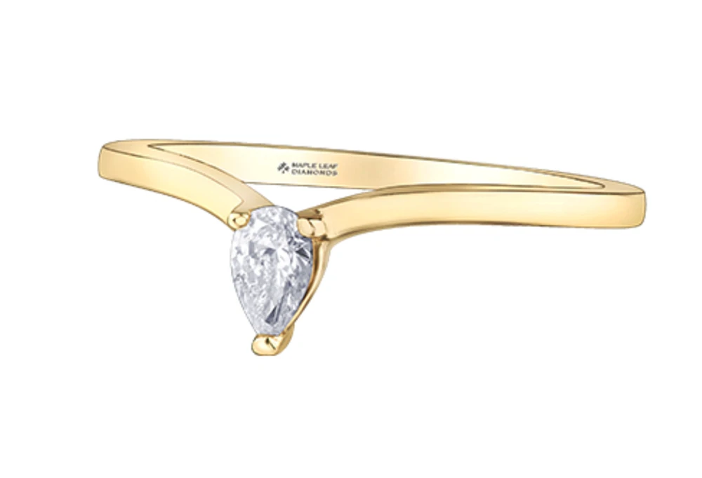 14K Yellow Gold 0.12cttw Diamond Pear Shape Canadian Ring - /