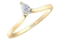 14K Yellow Gold 0.12cttw Diamond Pear Shape Canadian Ring - /