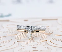 14K Yellow Gold 0.12cttw Diamond Pear Shape Canadian Ring - /