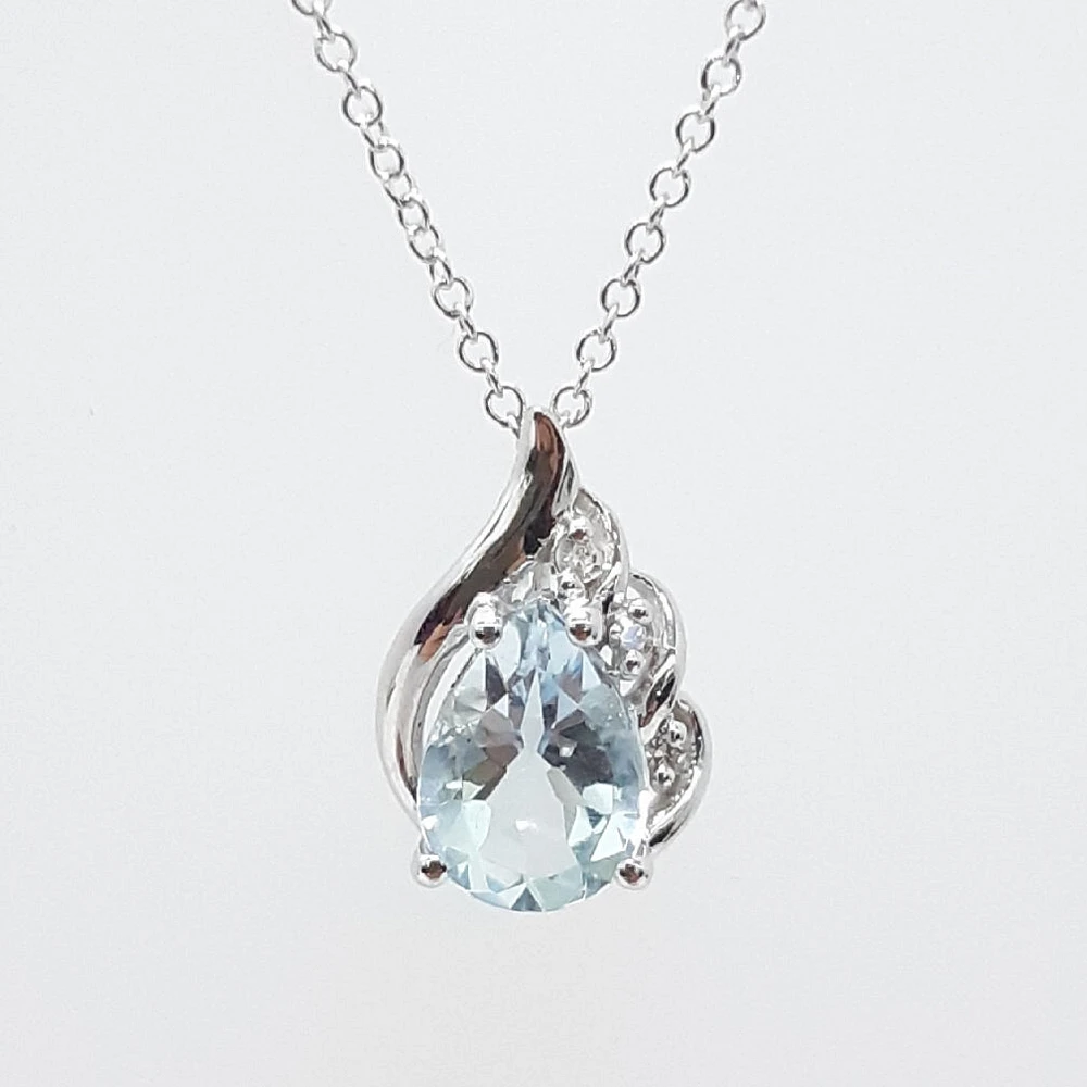 Aquamarine and Diamond Pendant