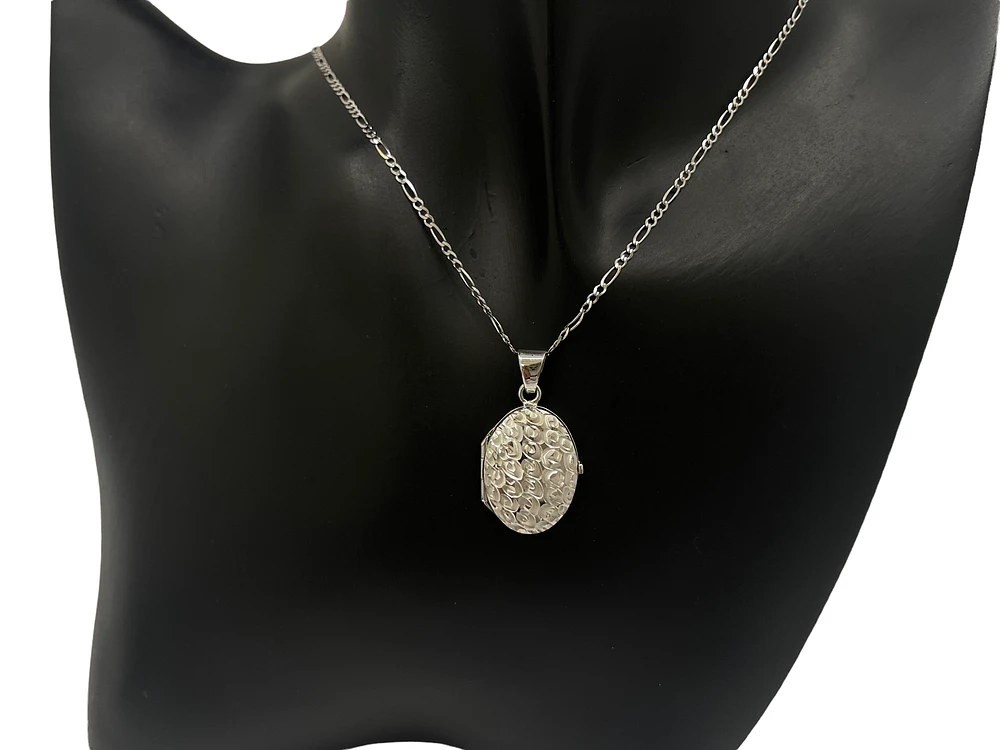 10K White Gold Locket, 18"