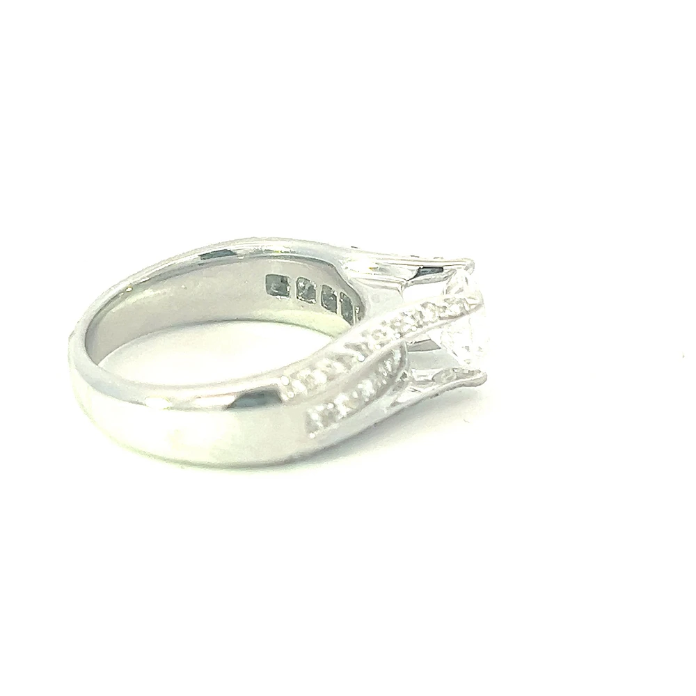 14K Princess Cut and Round Brilliant Diamond Ring - Mount Only (No centre diamond) / Gold