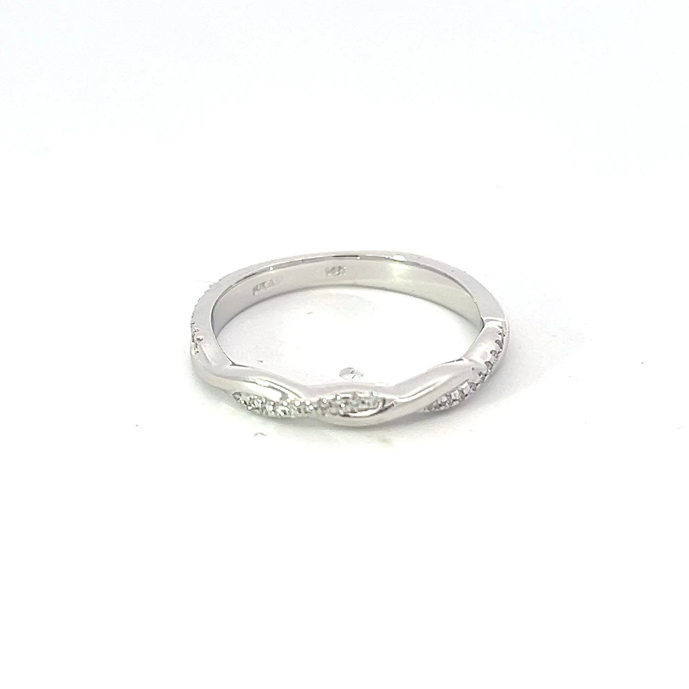 14K White Gold 0.15cttw Diamond Ring - size 6.5