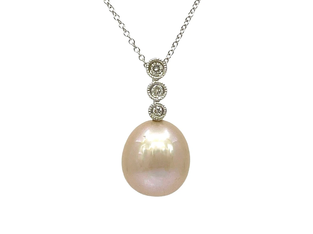 10K White Gold Fresh Water Pearl and Diamond Necklace, 18"