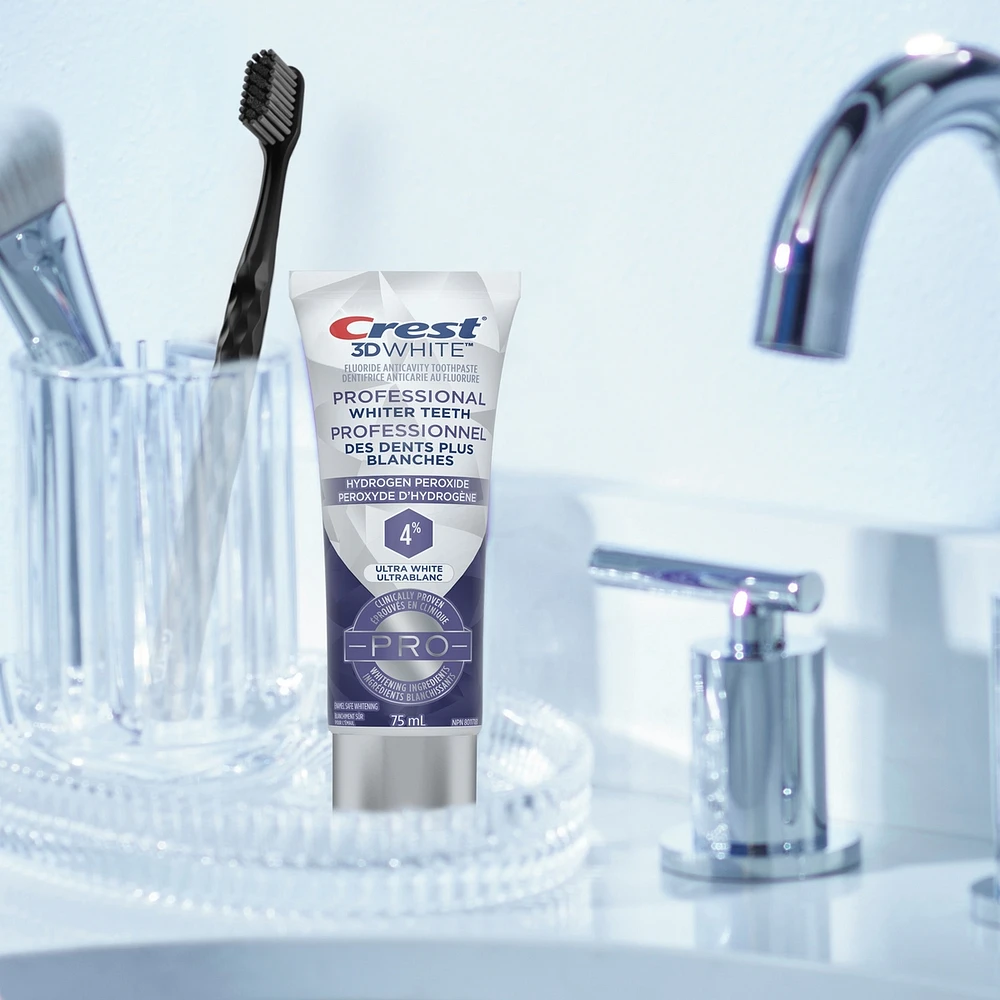 Crest 3D White Professional Ultra White Toothpaste 75 ml