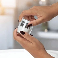 Quo  Beauty Airless Pump Jar