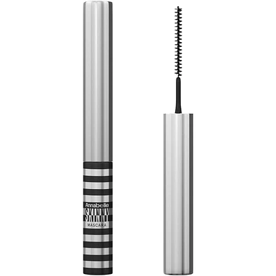 Skylimit Extreme Length Mascara Blackest Black enriched with carnauba wax