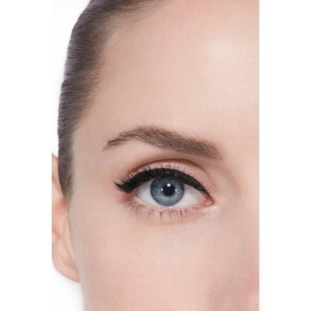 LE LINER DE CHANEL - Liquid eyeliner high precision longwear and waterproof
