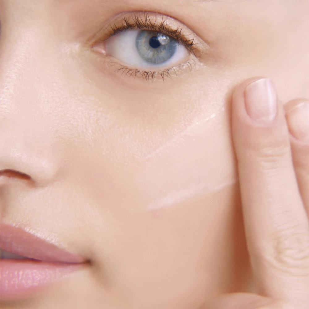 Hydra Zen Anti-Stress Glow Liquid Moisturizer