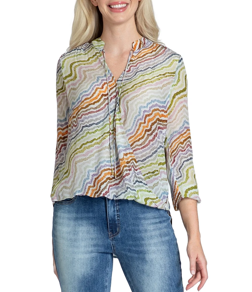 APNY Wavy Diagonal Printed V-Neck 3/4 Sleeve Crossover Top