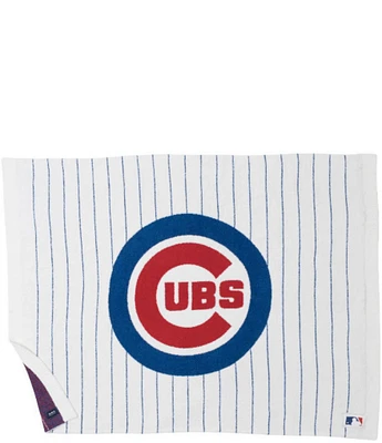 Barefoot Dreams CozyChic® Chicago Cubs™ Oversize Throw