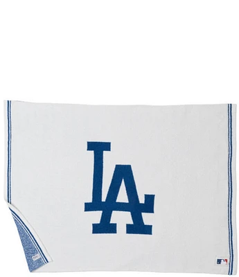 Barefoot Dreams CozyChic® Los Angeles Dodgers™ Oversize Throw