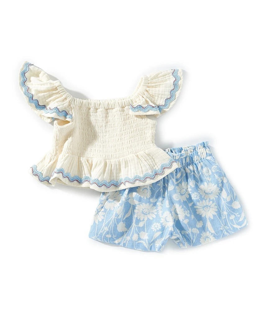 Bonnie Jean Baby Girls Flutter Sleeve Smocked Ruffle Hem Top & Floral Print Shorts Set