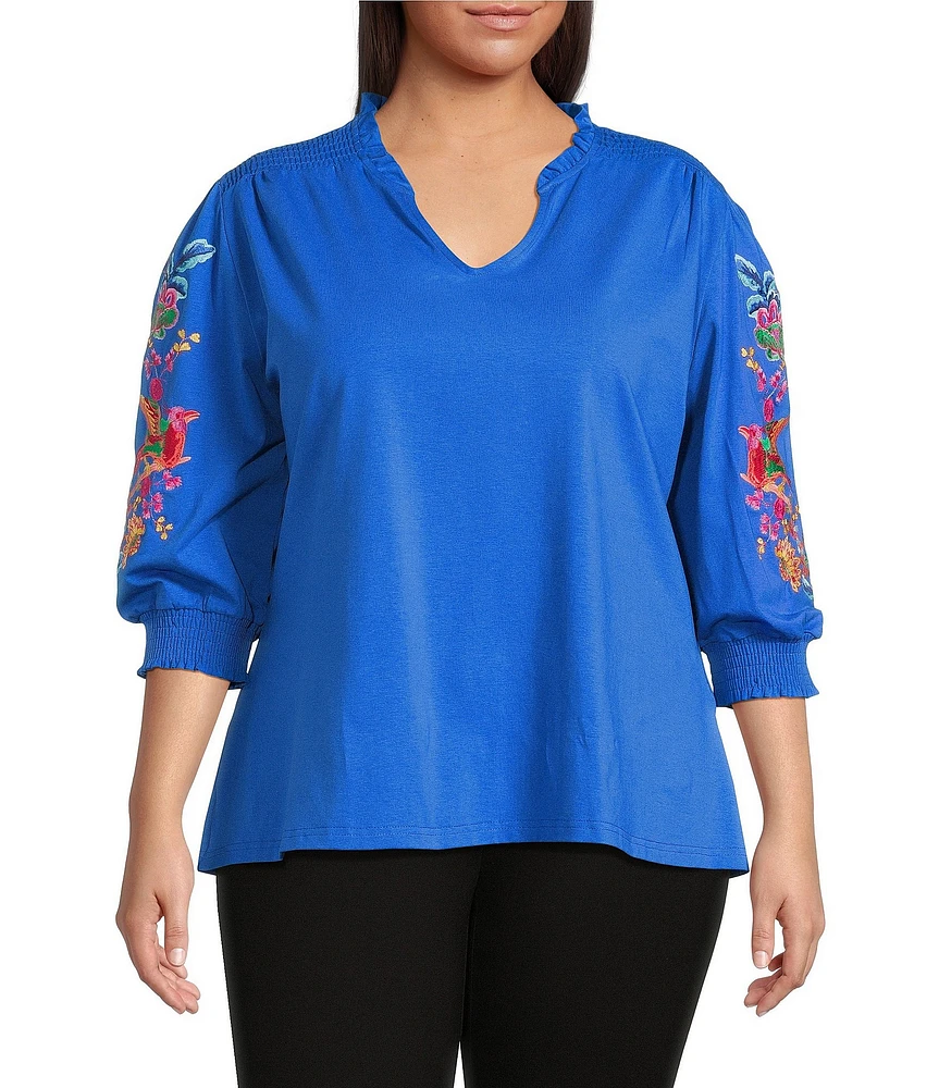 Calessa Plus Size Knit Split V-Neck Embroidered 3/4 Sleeve Tunic