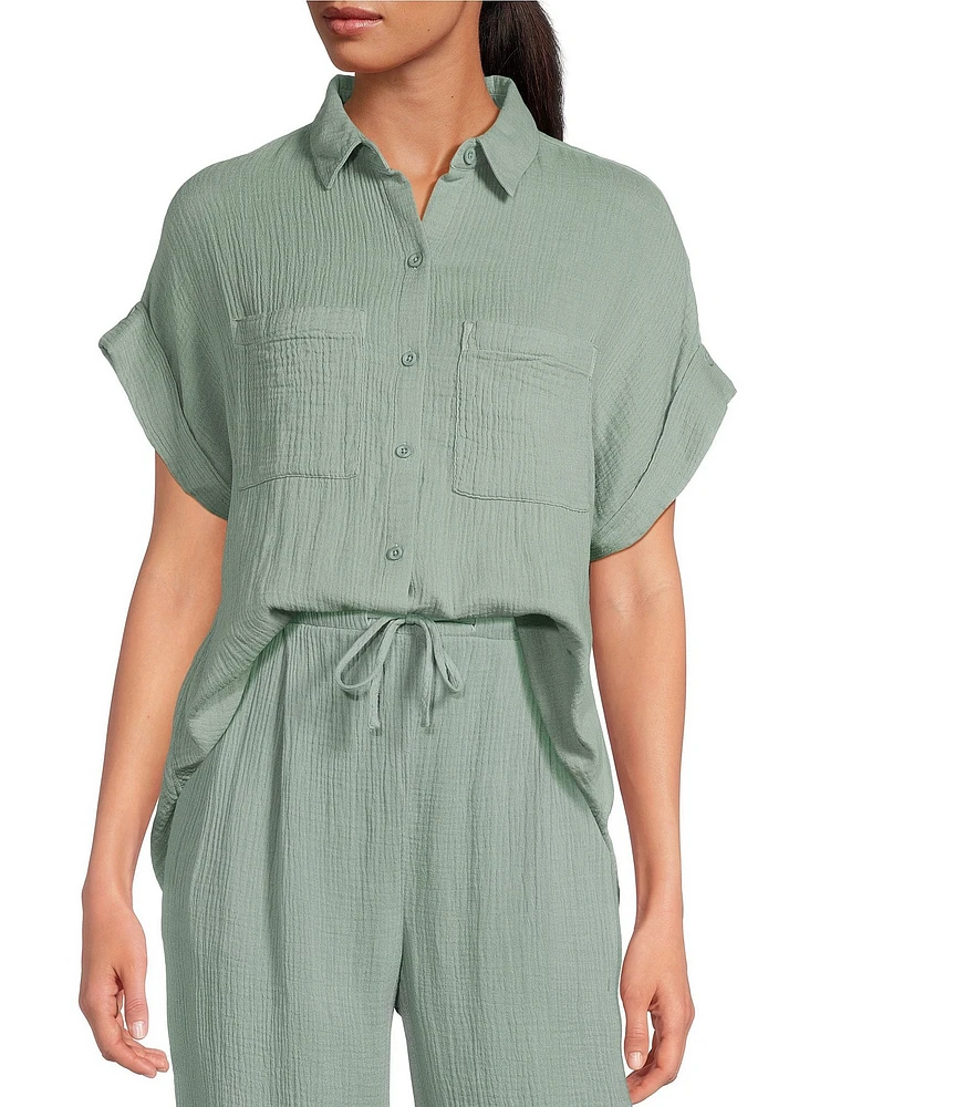 Cloth & Stone Woven Crinkle Point Collar Short Sleeve Button Front Blouse
