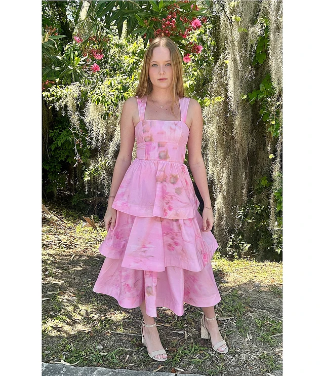 Gianni Bini x Shea Leigh Mills Dolly Printed Sateen Tiered Midi Dress |  Liberty Center