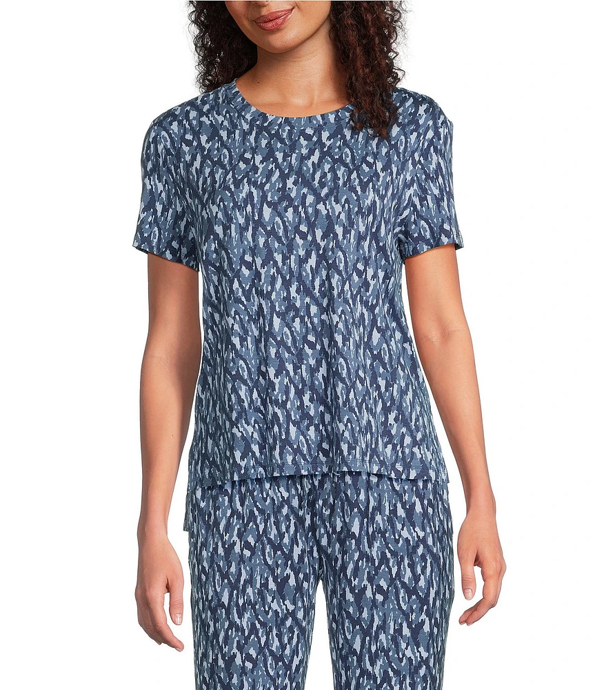 Half Moon by Modern Movement Stroke Print Jersey Knit Short Sleeve Round Neck Coordinating High-Low Hem Lounge Top