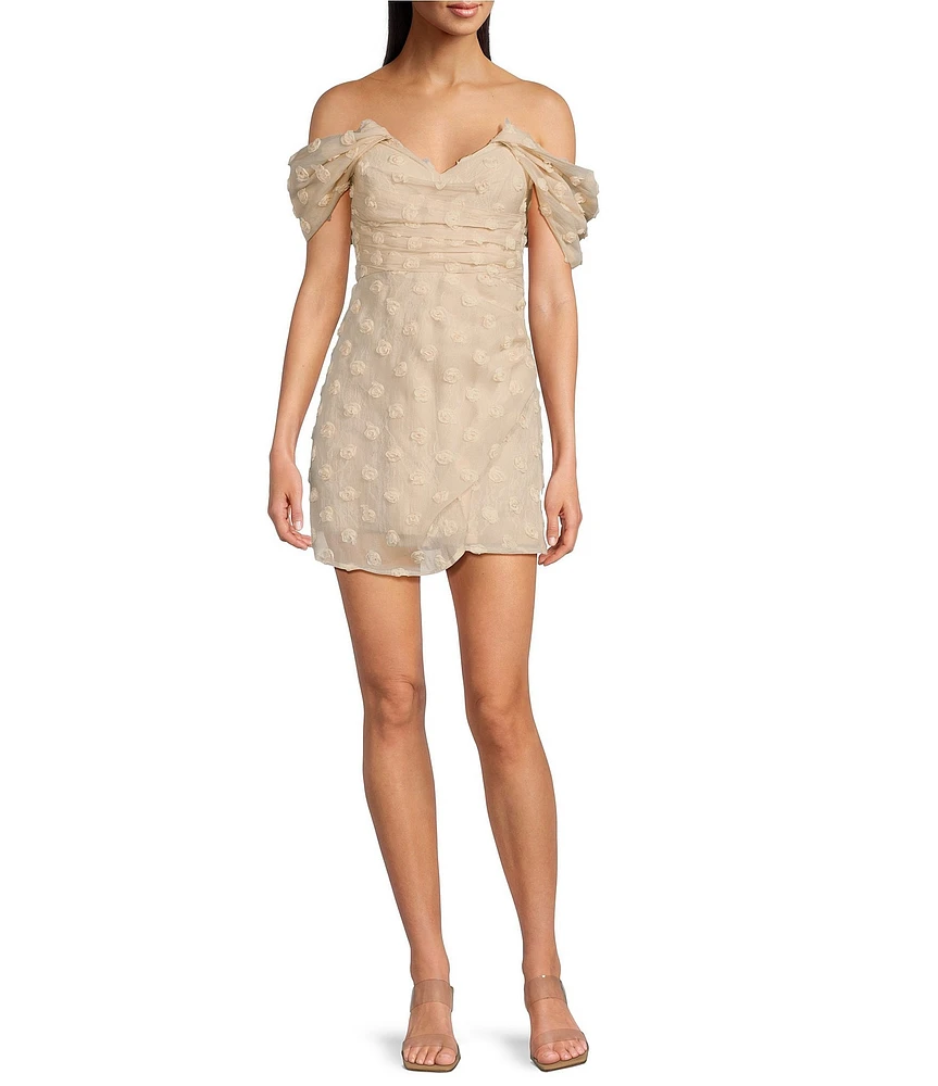 Layered With Love Lil Marilyn Floral Jacquard Lace Sweetheart Neck Sleeveless A-Line Mini Dress
