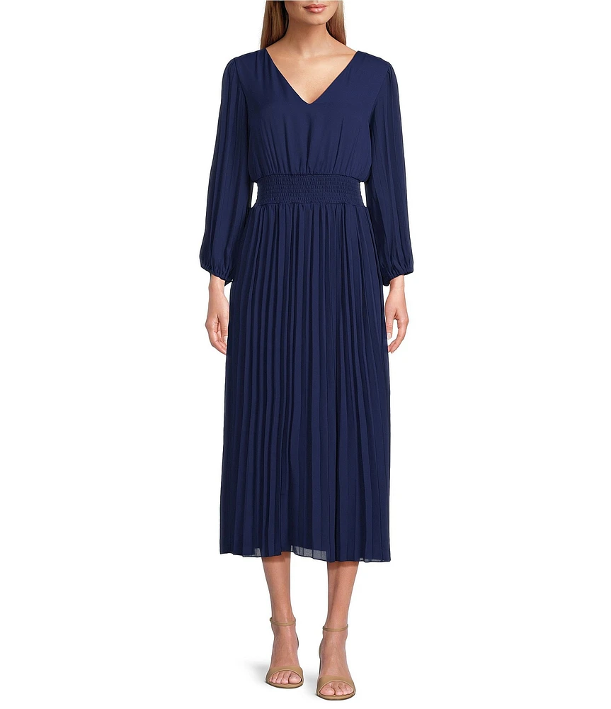 Marina V-Neck 3/4 Sleeve Pleated Midi Dress