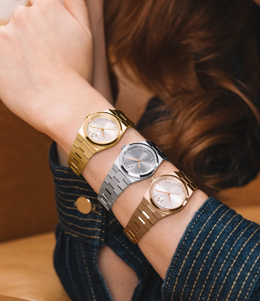 Movado Women's Bold Quest Mini Quartz Analog Stainless Steel Bracelet Watch