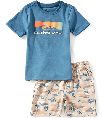Quiksilver Little Boys Short Sleeve Graphic T-Shirt & Printed Shorts Set