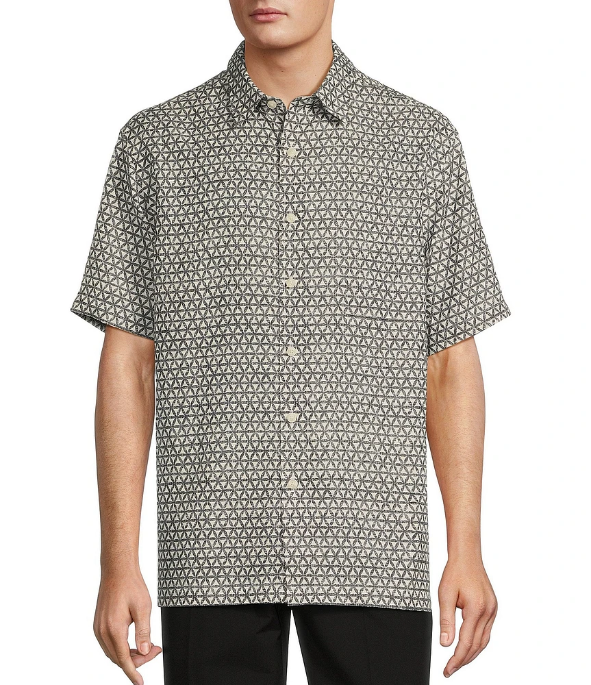 Roundtree & Yorke Short Sleeve Geometric Print Sport Shirt