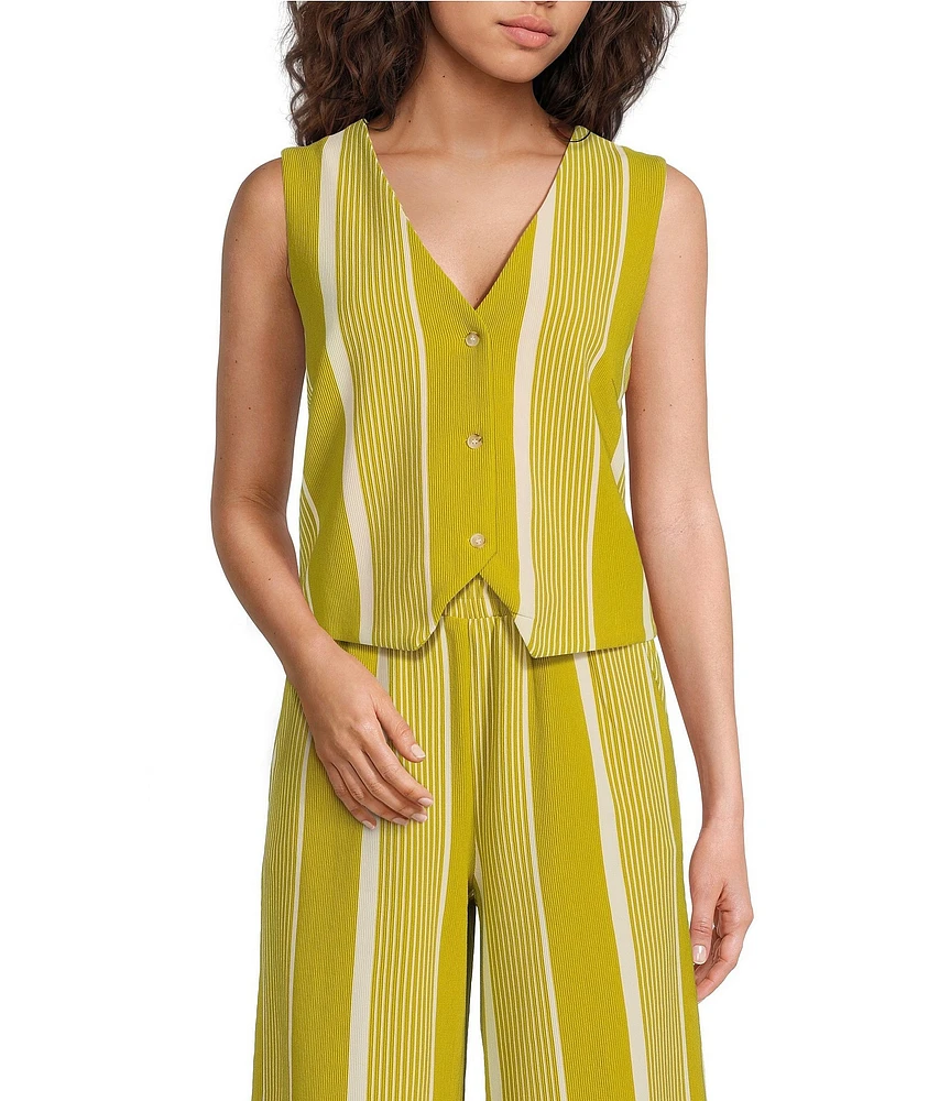 Skies Are Blue Coordinating Stripe Printed V-Neck Button Front Sleeveless Vest Top