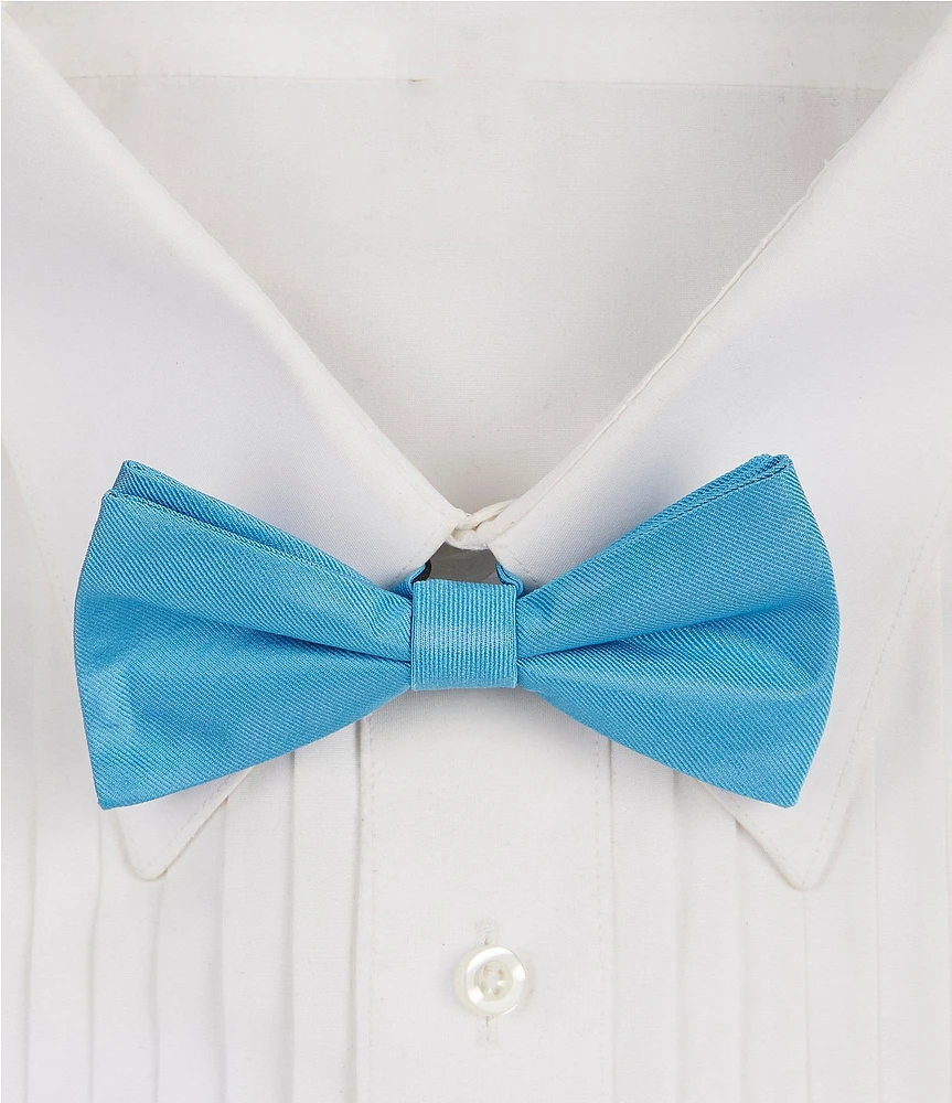 Tre Vero Solid Pre-Tied Bow Tie