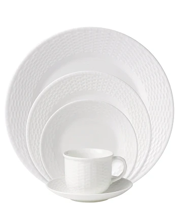 Wedgwood Nantucket Basket Sculpted Bone China -Piece Place Setting