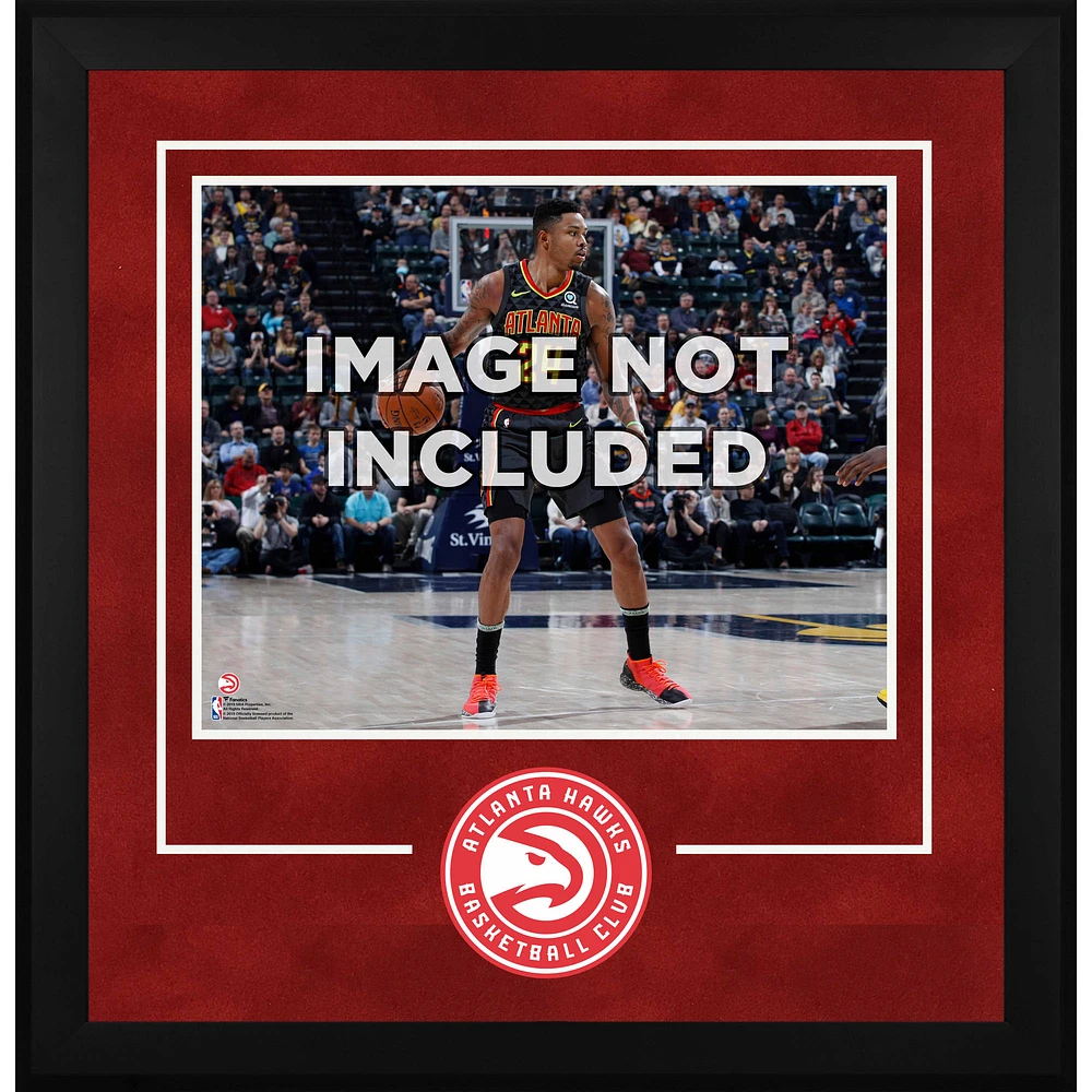 Atlanta Hawks 16" x 20" Horizontal Deluxe Setup Frame with Team Logo