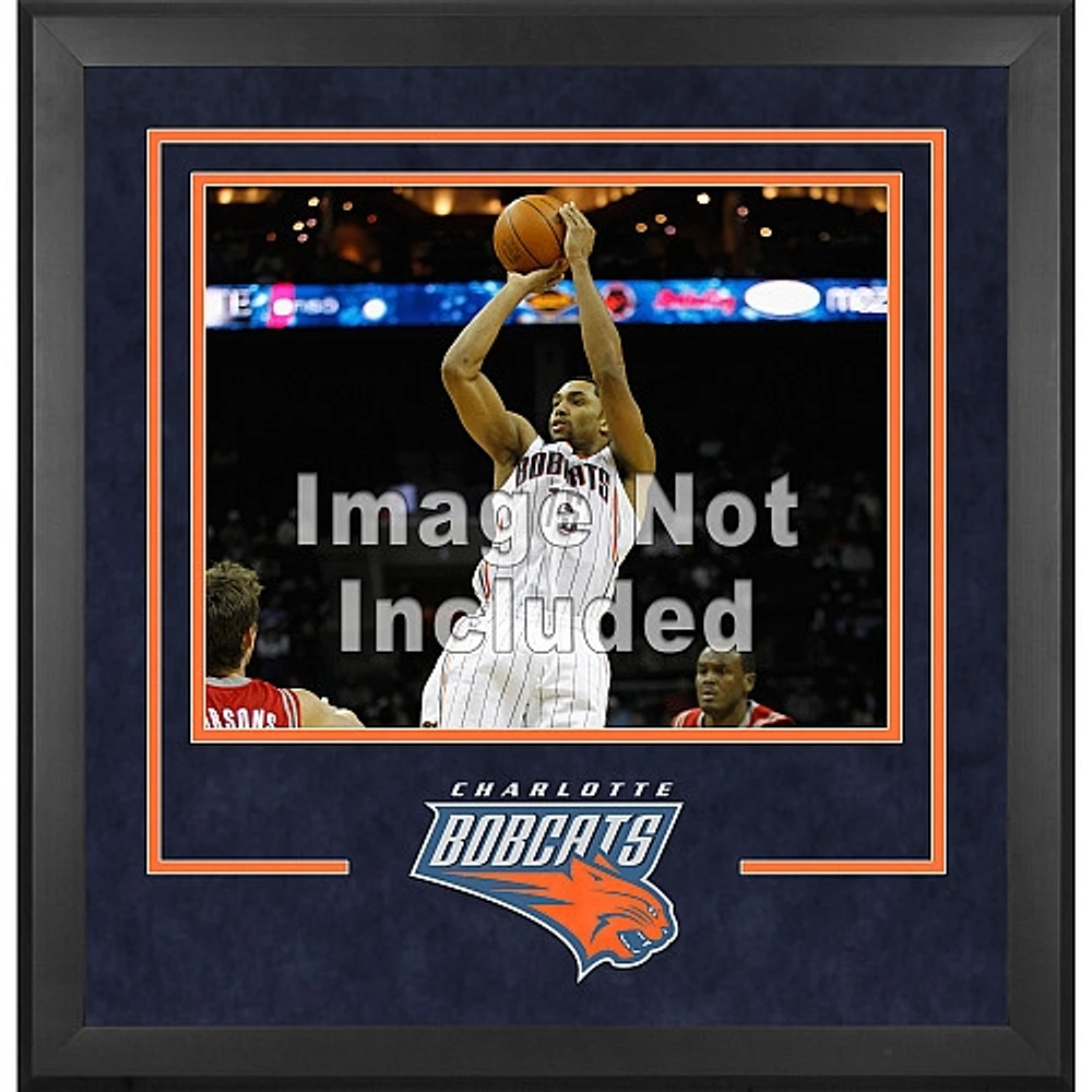 Charlotte Bobcats 16" x 20" Horizontal Deluxe Setup Frame with Team Logo