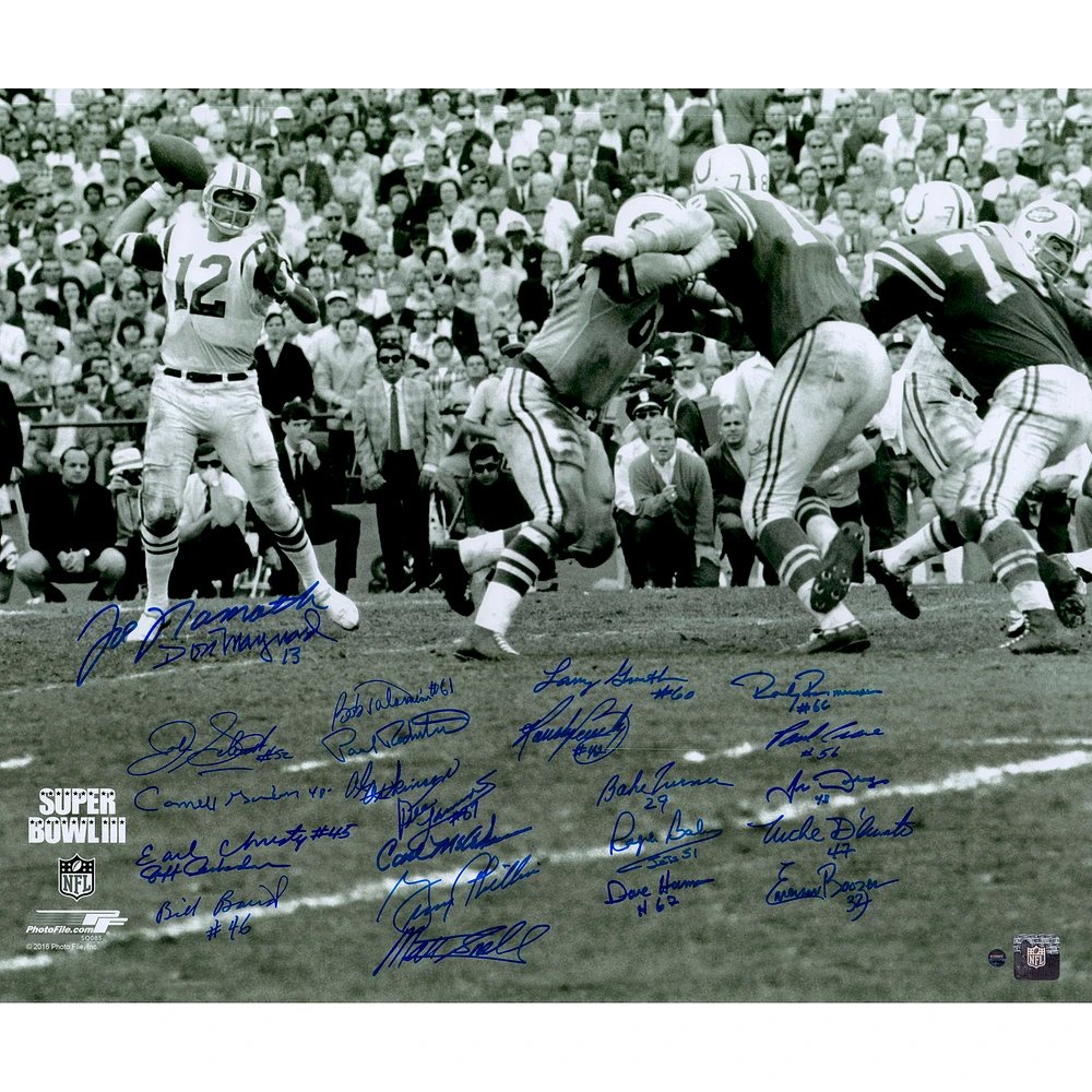 1969 New York Jets Autographed 20'' x 24'' Black & White Metallic Photograph
