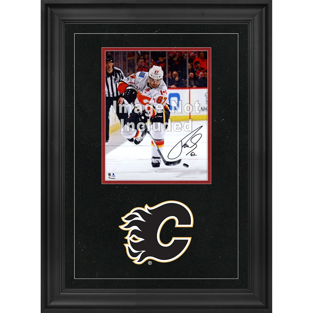 Calgary Flames 8'' x 10'' Deluxe Vertical Photograph Frame with Team Logo