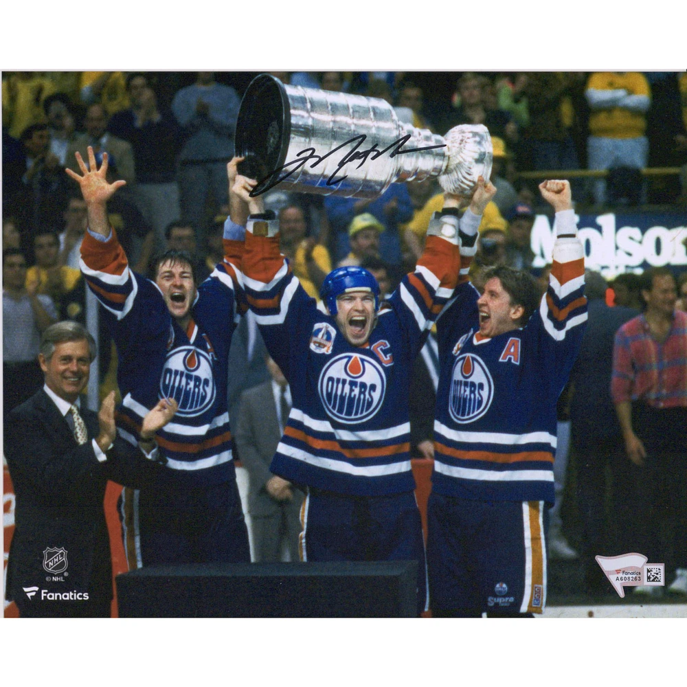 Mark Messier Edmonton Oilers Autographed 8" x 10" Raising Cup Photograph
