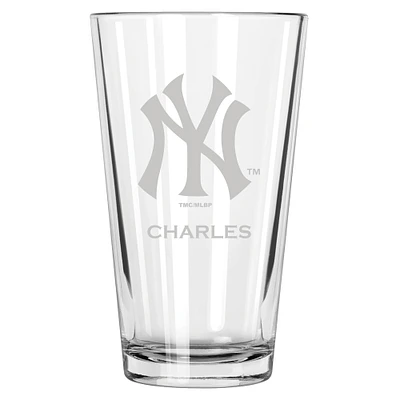 New York Yankees 16oz. Personalized Etched Pint Glass