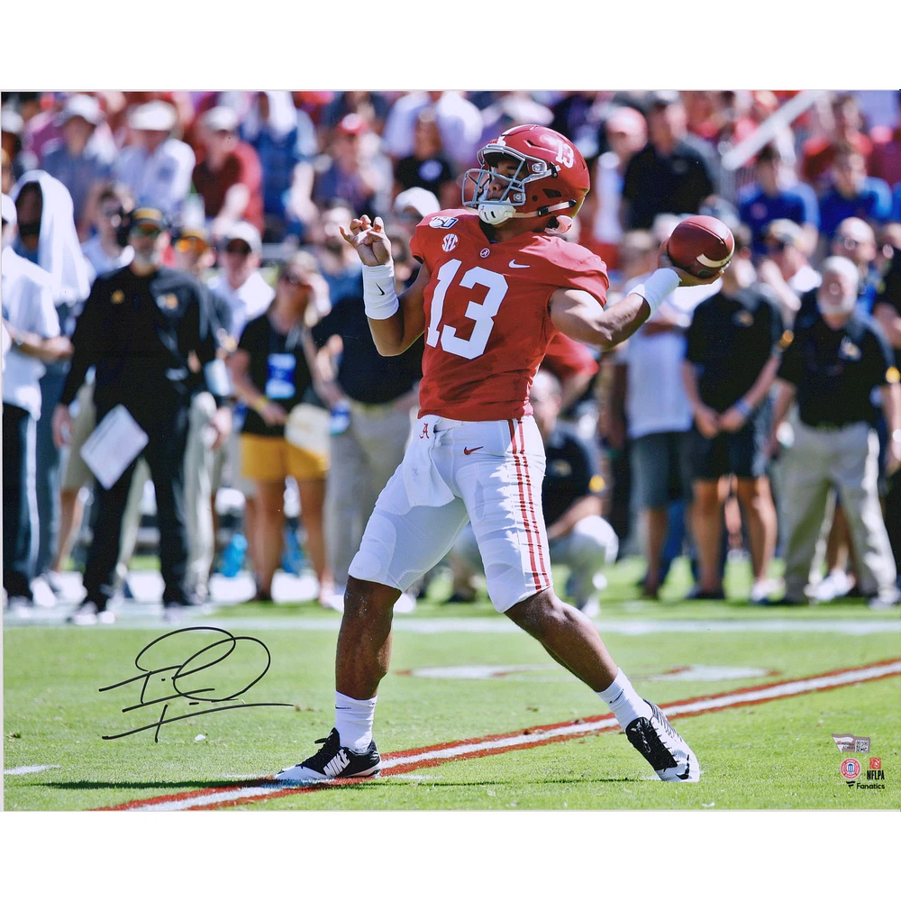 Tua Tagovailoa Alabama Crimson Tide Autographed 16" x 20" Passing Photograph