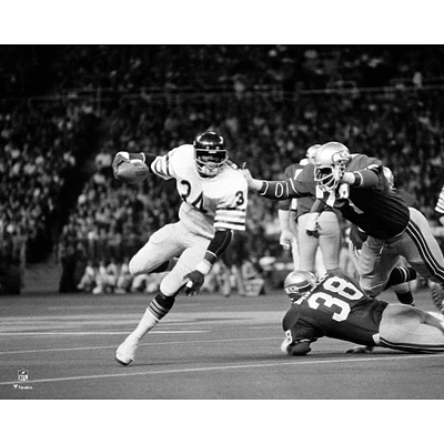 Walter Payton Chicago Bears Unsigned Running Photograph