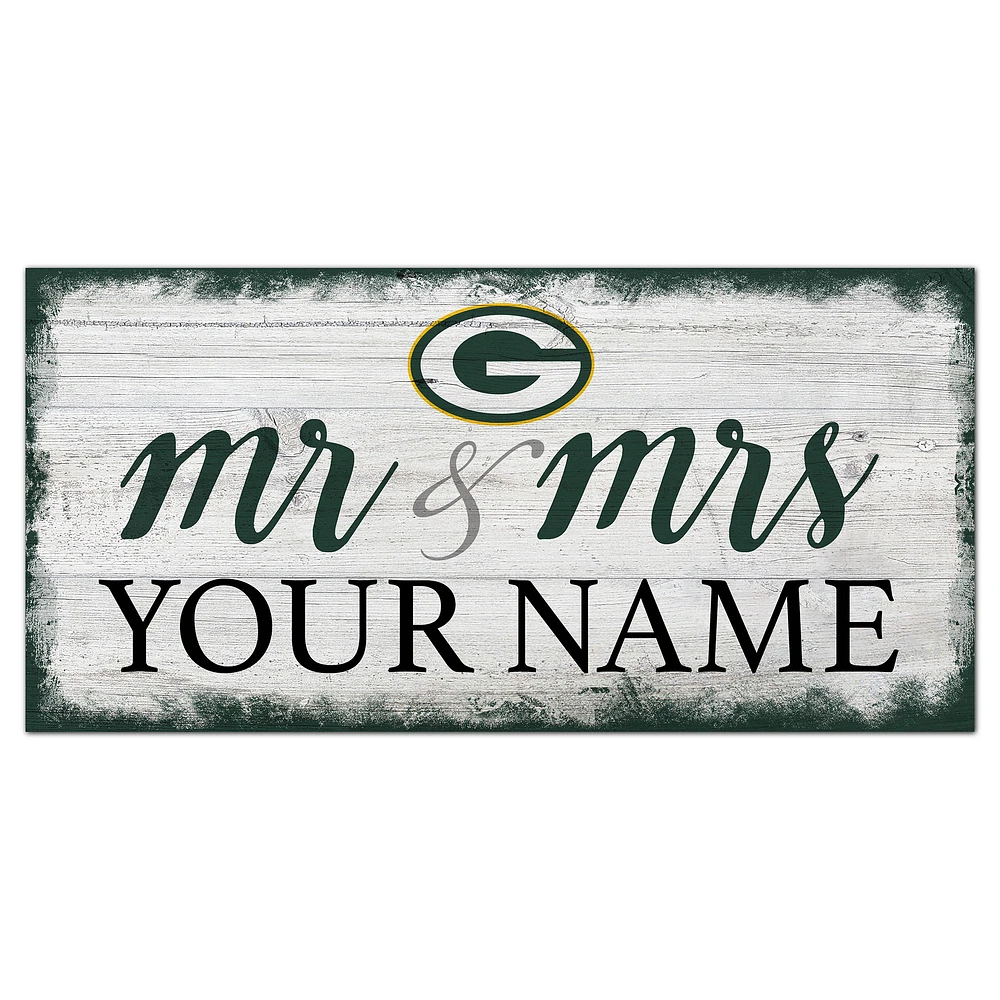 Green Bay Packers 6" x 12" Personalized Mr. & Mrs. Script Sign