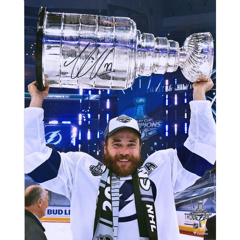 Victor Hedman Tampa Bay Lightning Autographed 16" x 20" 2020 Stanley Cup Champions Raising Cup Photograph