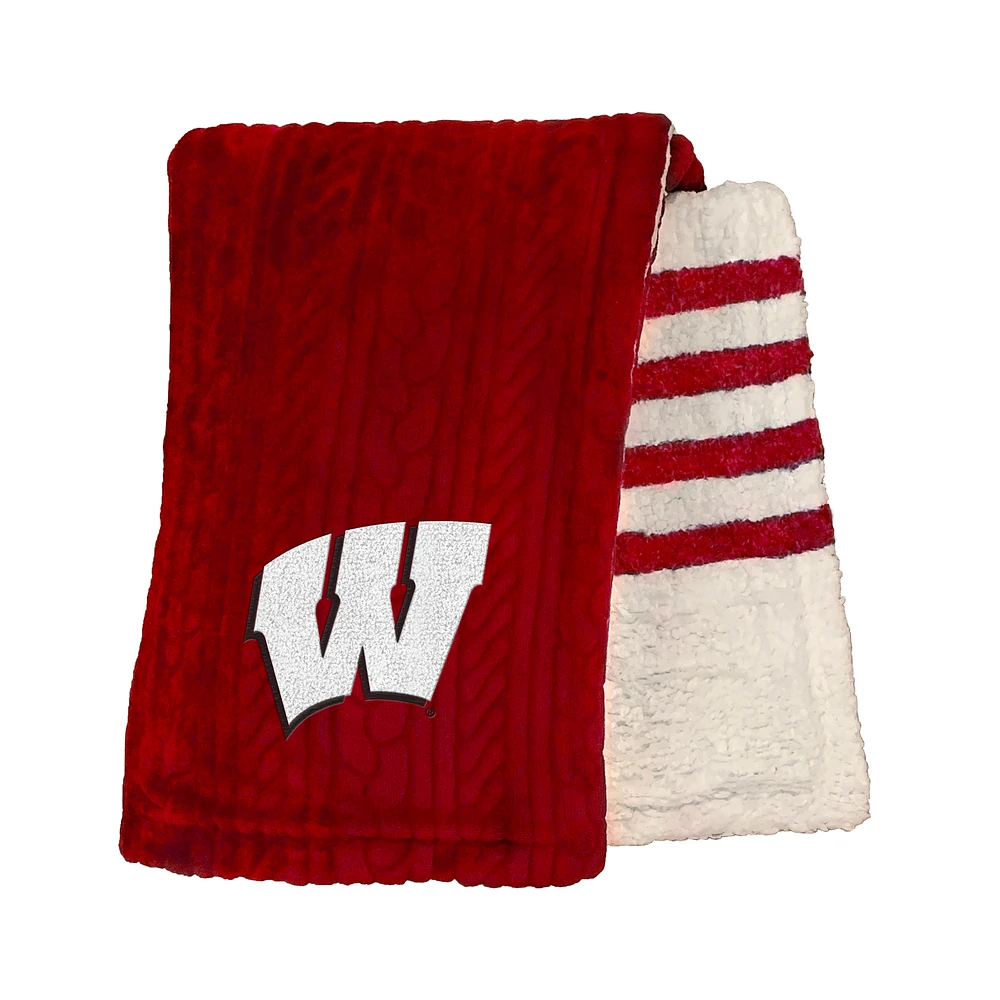 Wisconsin Badgers 60'' x 70'' Cable Knit Sherpa Blanket