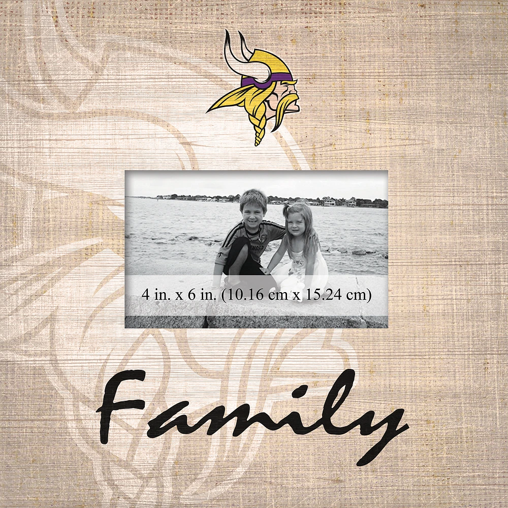 Minnesota Vikings 10'' x 10'' Burlap Pattern Frame